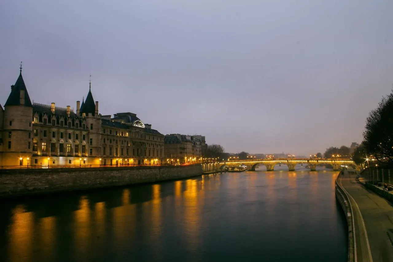 Mercure Paris Alesia Hotel